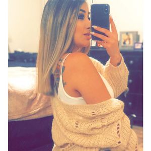 Meet your Posher, Izabel